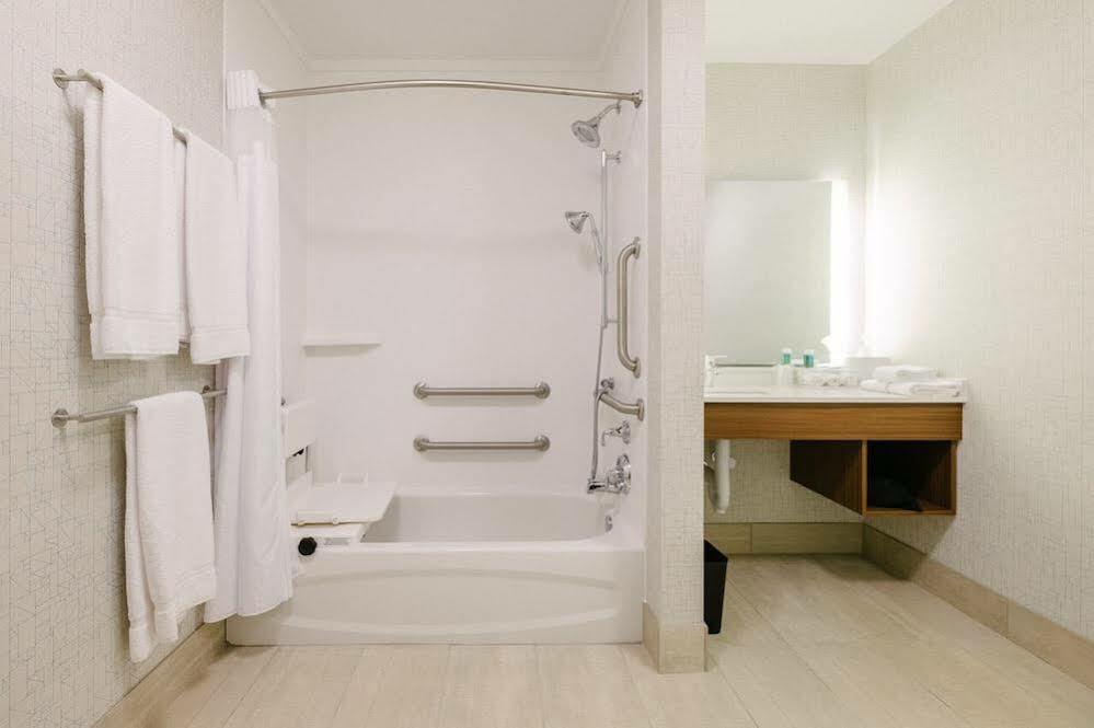 Holiday Inn Express & Suites Eagan - Minneapolis Area By Ihg Exteriör bild