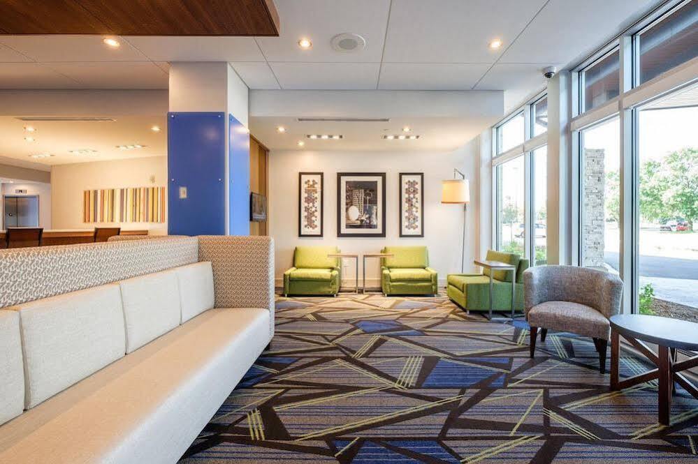 Holiday Inn Express & Suites Eagan - Minneapolis Area By Ihg Exteriör bild